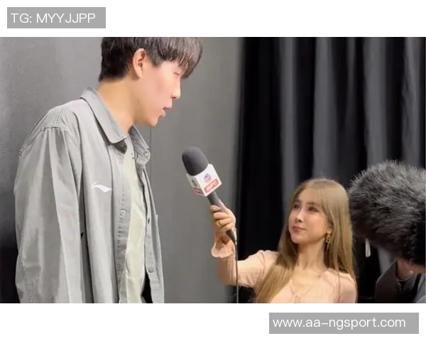 高情商对话周玲安与杨瀚森共同赞赏队友的深厚情谊与默契合作